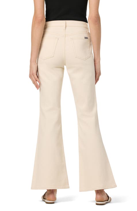 Jeans acampanados de tiro alto con detalle de canesú