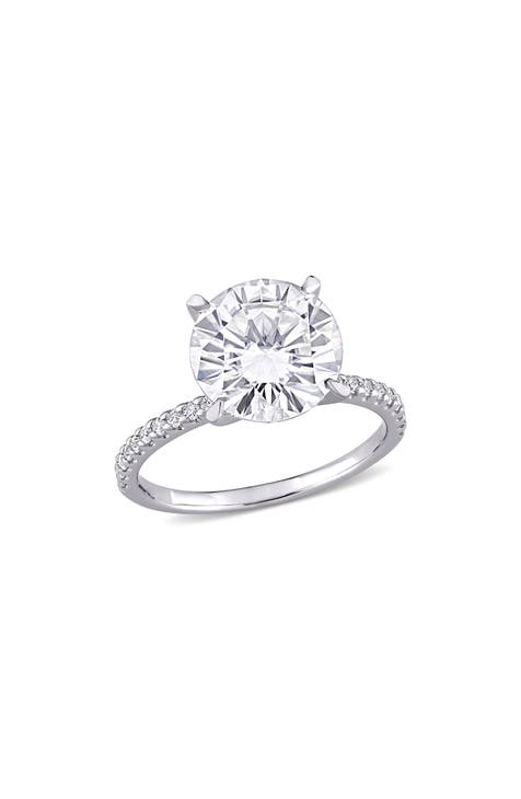 Anillo de compromiso de oro blanco de 14 quilates con moissanita creada