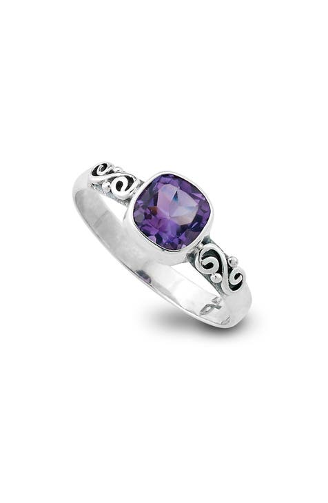 Anillo de amatista talla cojín de plata de ley