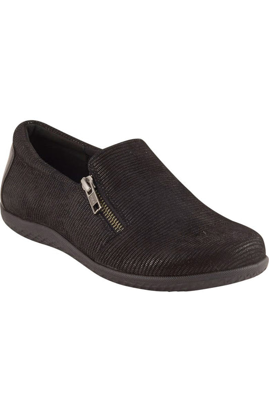 Bend Leather Flat (Women)