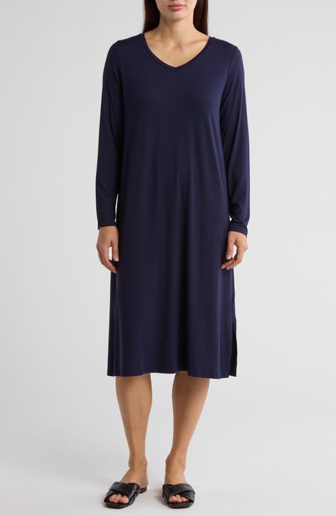 Vestido midi de punto de manga larga con cuello en V