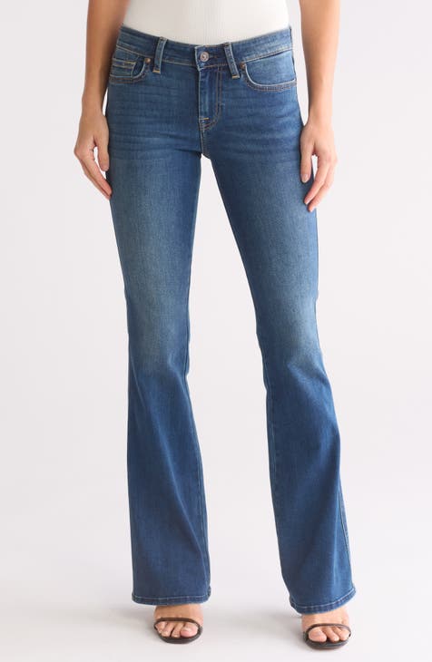 Vaqueros con corte tipo bota y bolsillo