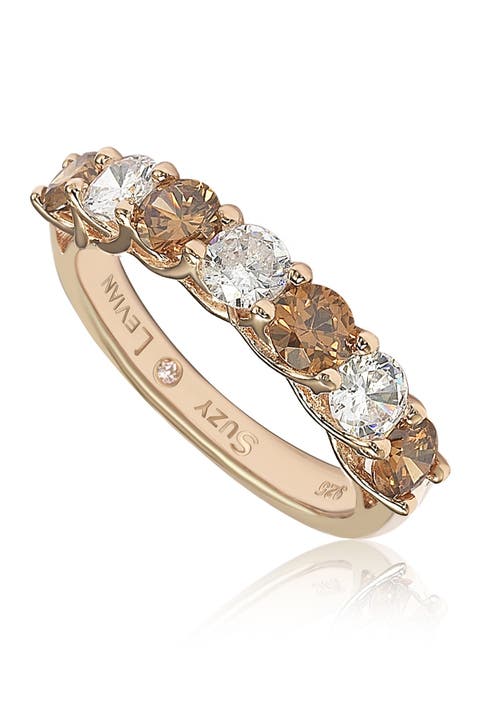 Anillo de plata de ley tono rosa con circonitas redondas engastadas en garras