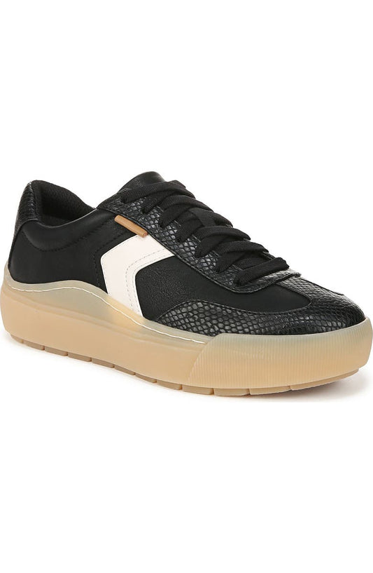 Time Off Win Low Top Sneaker (Women)