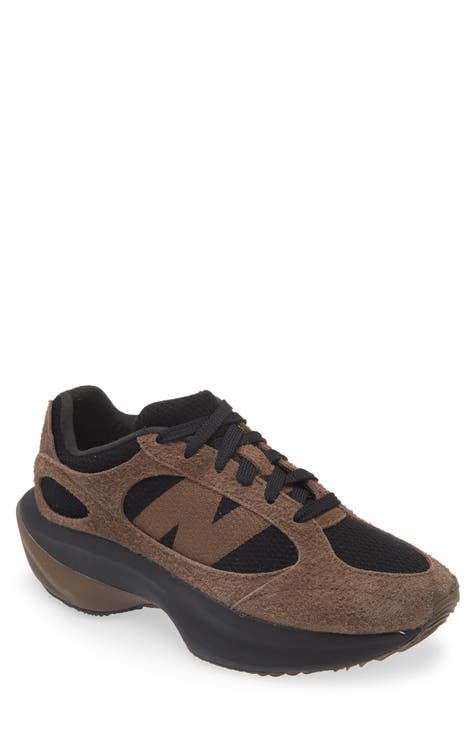 Zapatilla Warped Runner con inclusión de género