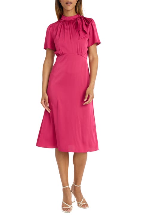 Vestido midi Charmeuse de manga corta con cuello anudado