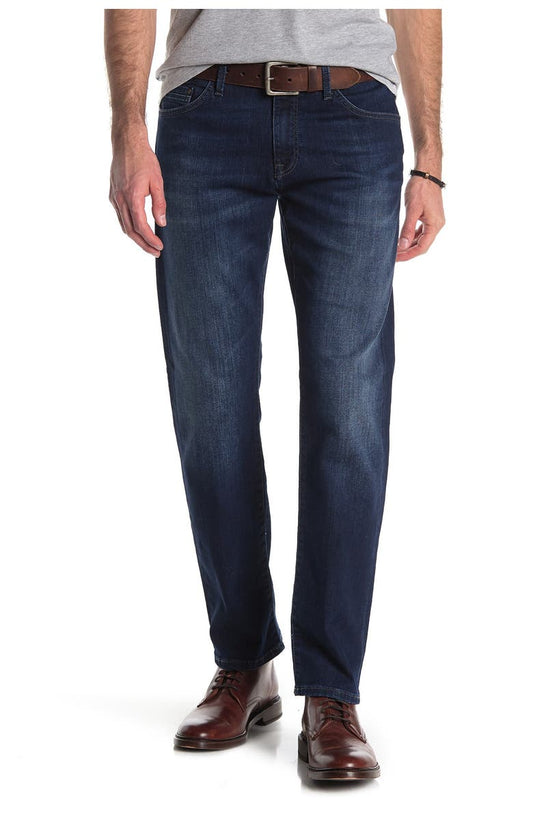 Zach Straight Jeans - 30–34" Inseam