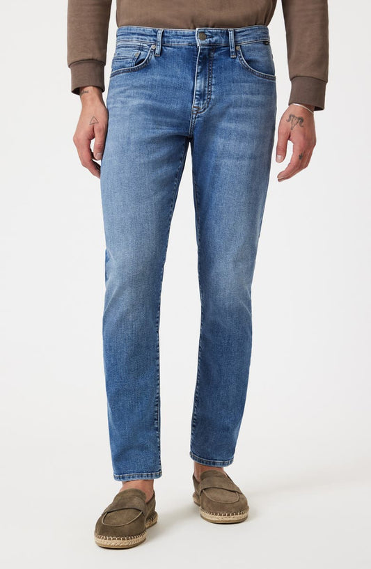 Zach Straight Leg Jeans (Used Tucson)
