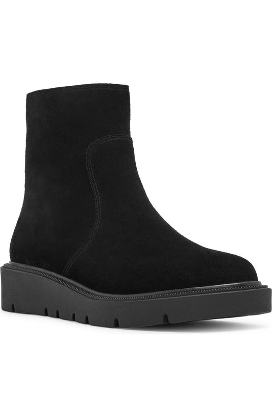 Moona Waterproof Bootie (Women)