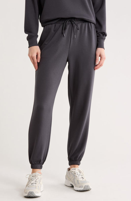 Abby Joggers