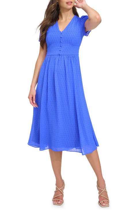 Vestido midi evasé de manga corta