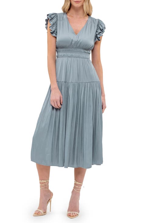 Vestido midi con cintura imperial y mangas acampanadas