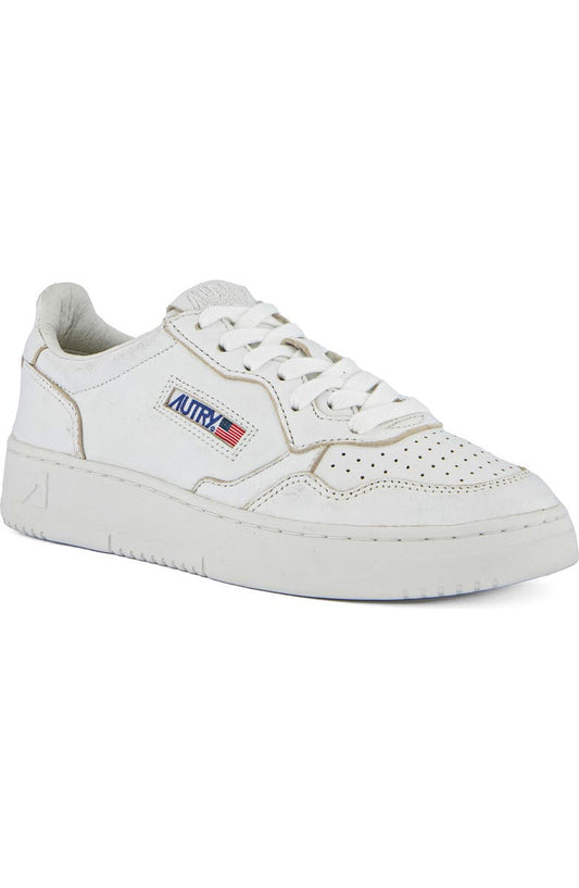 Medalist Low Sneaker (Women)