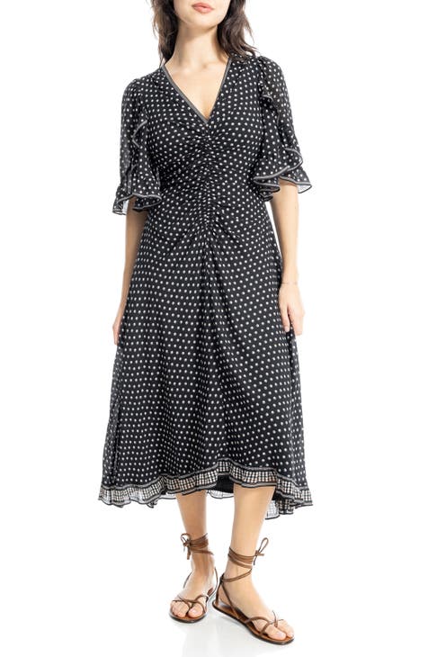 Vestido midi con mangas con volantes