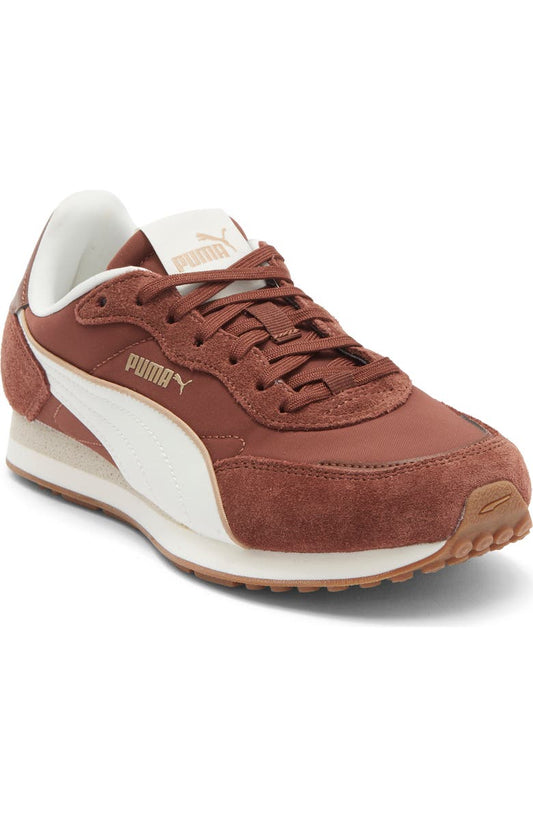 ST Miler Rose Sneaker (Women)