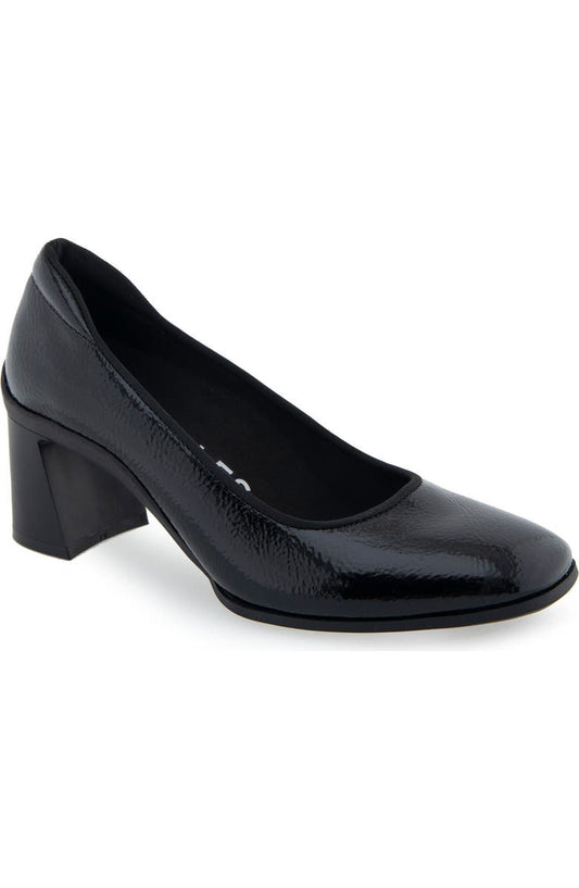 Casta Pump (Women)