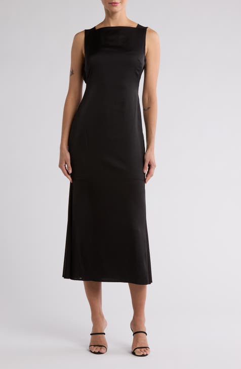 Vestido acampanado con detalle de malla sin mangas