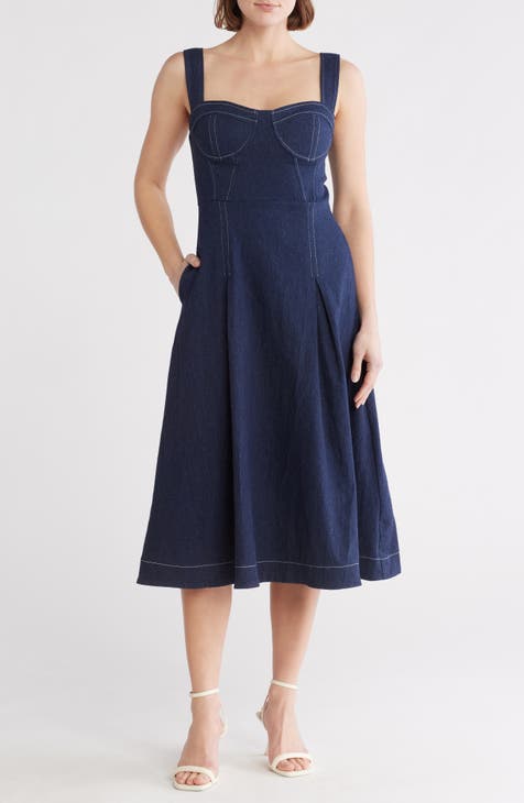 Vestido vaquero entallado y con vuelo