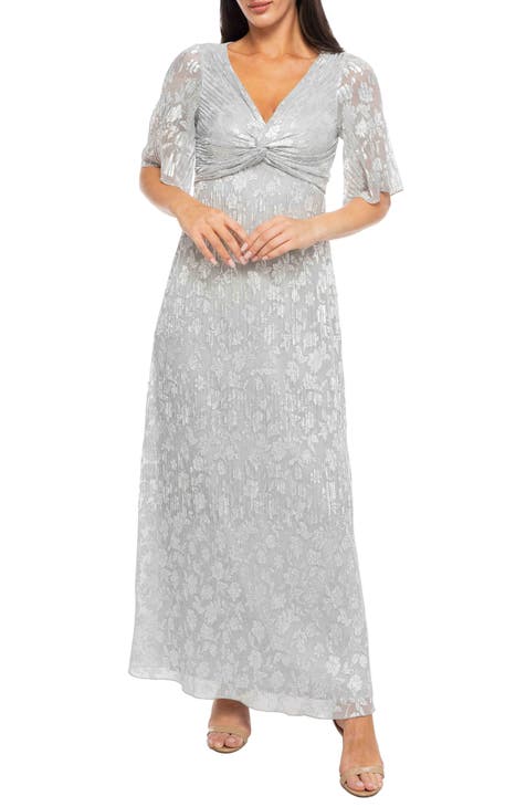 Vestido metalizado plisado