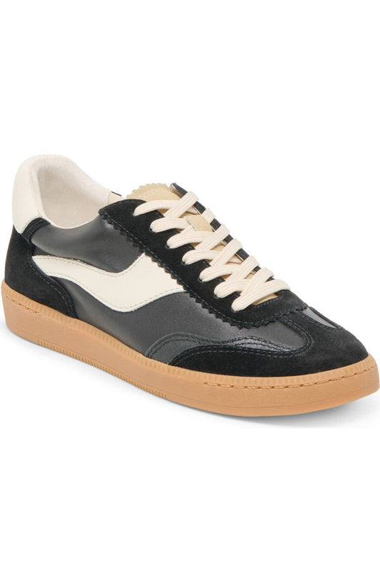 Notice Sneaker (Women)