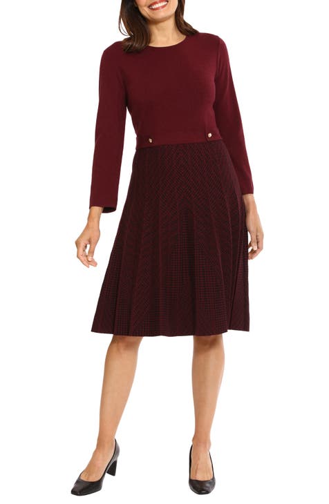 Vestido plisado entallado y con vuelo